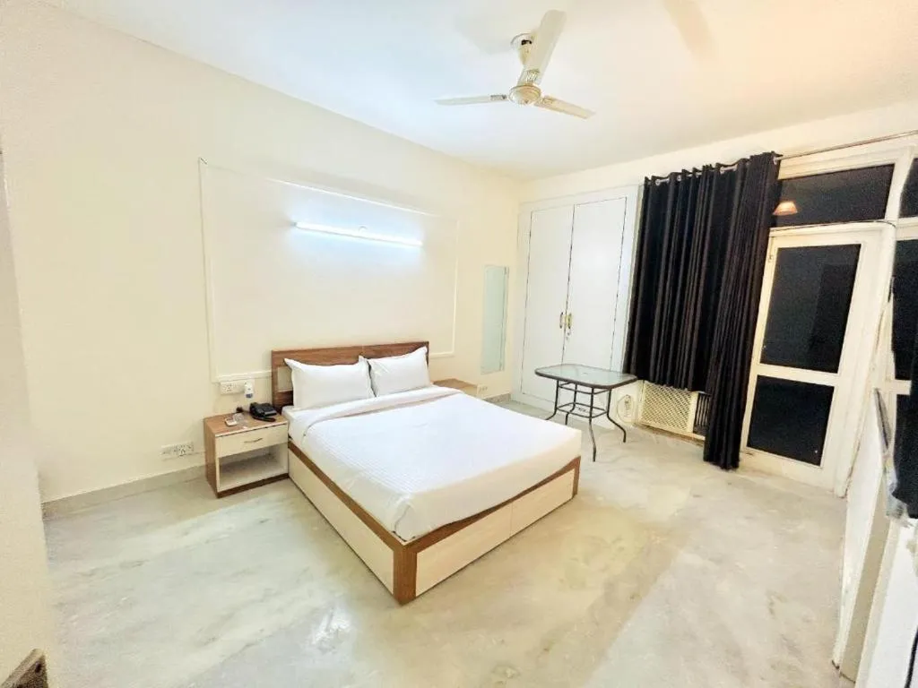 Image 6 of Hotel AR Imperial – Nehru Enclave Luxury Couple Friendly