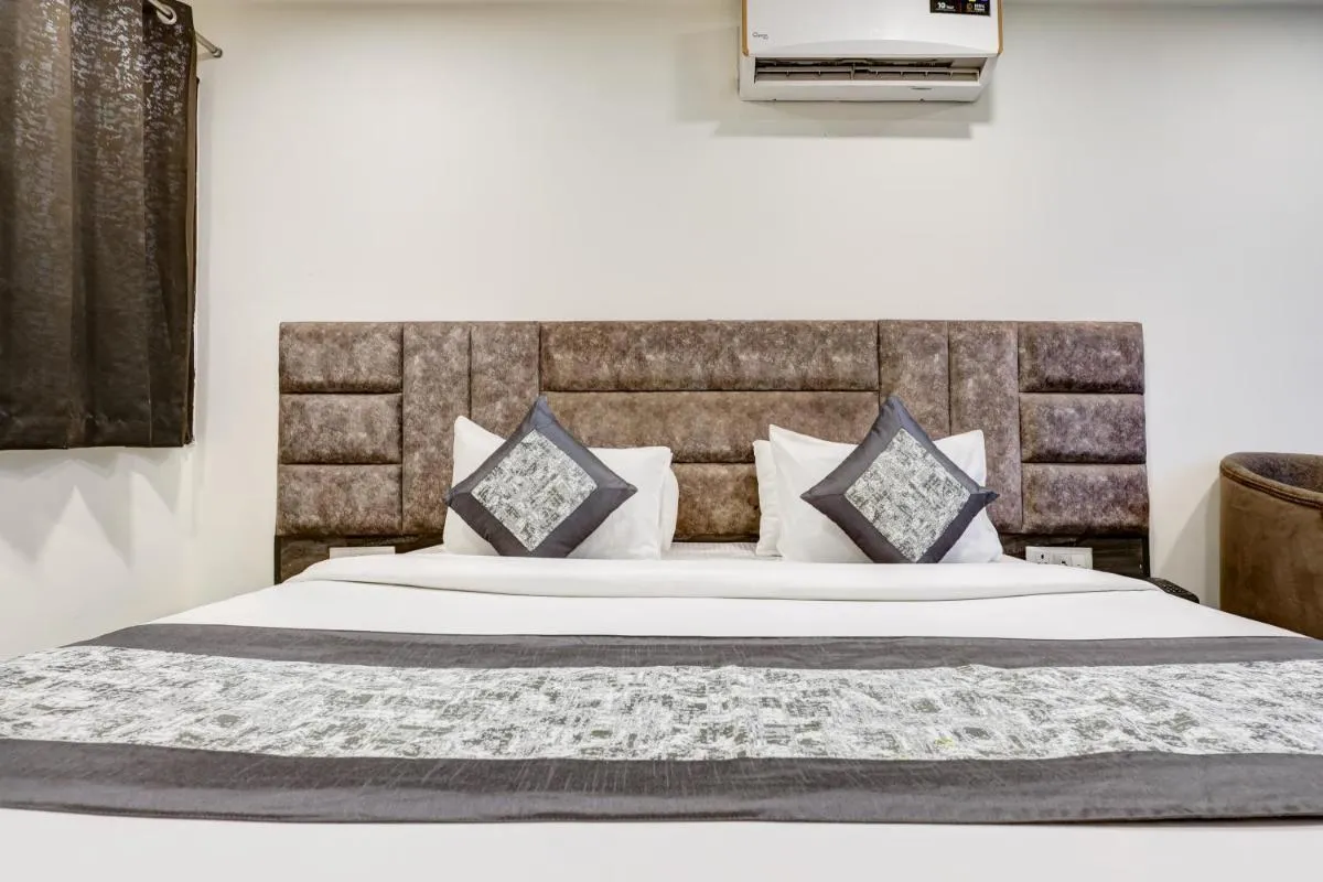 Image 1 of Hotel Airport Near Yashobhumi