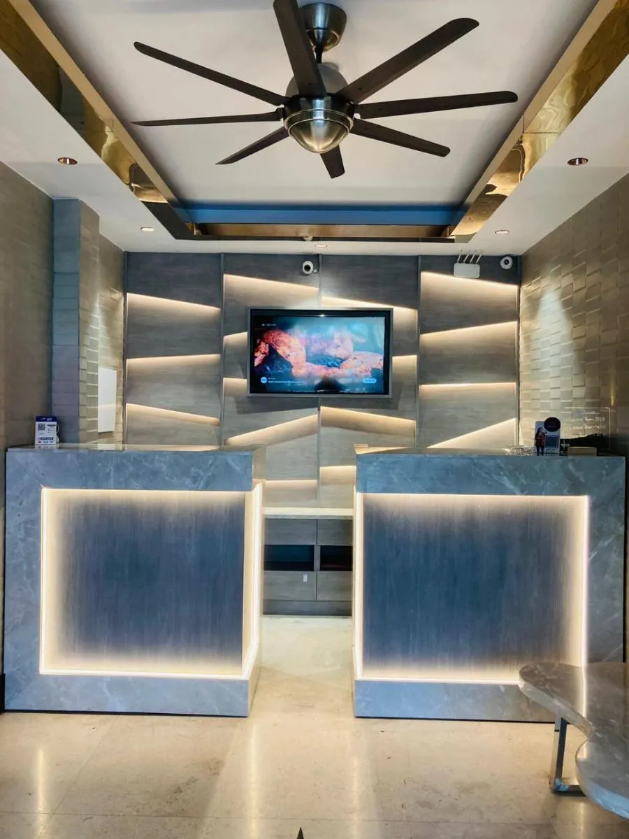 Image 3 of Hotel Aman Palace