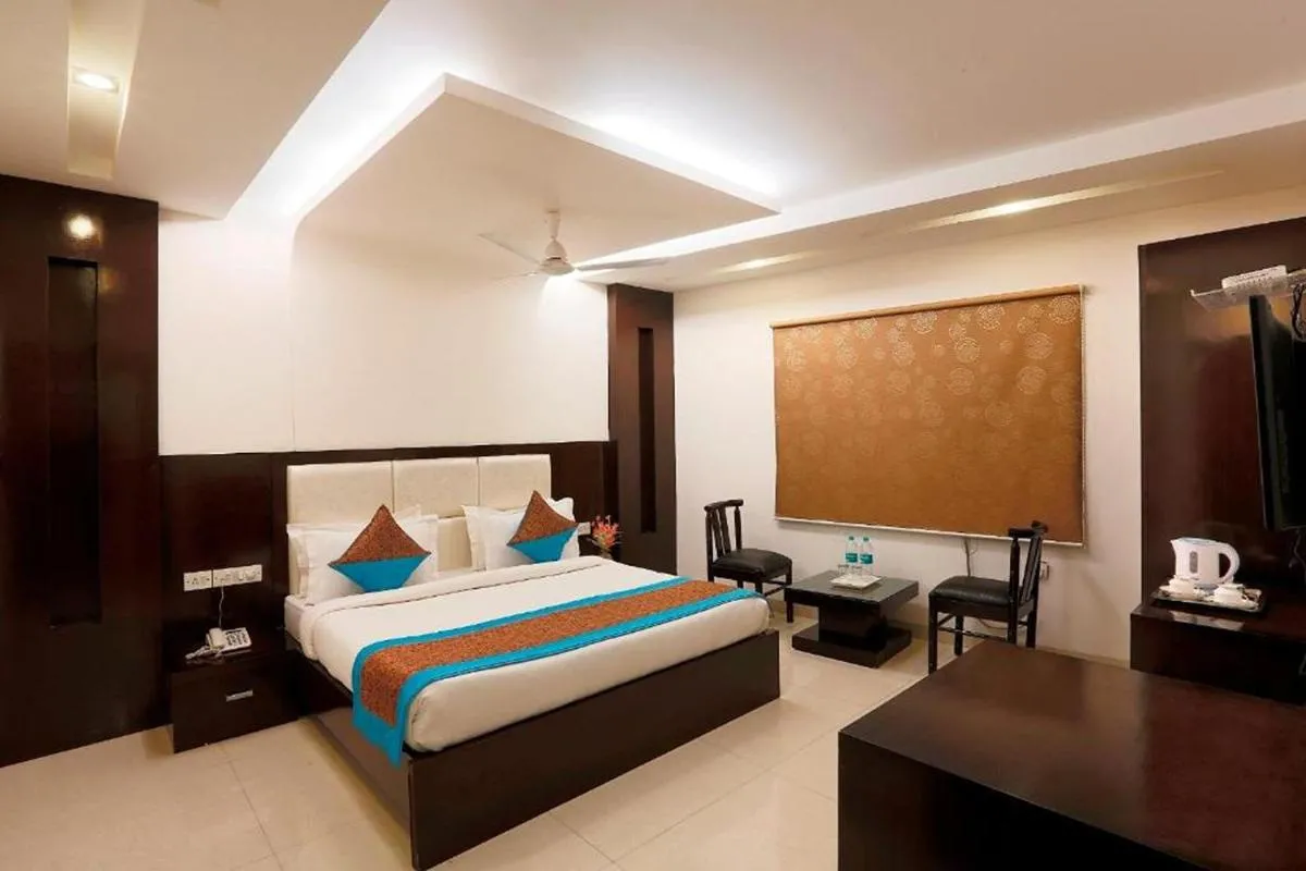 Image 1 of Hotel Anand Lok Inn Mahipalpur, IGI Delhi Airport