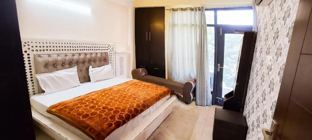 Image of Hotel Chittaranjan Park