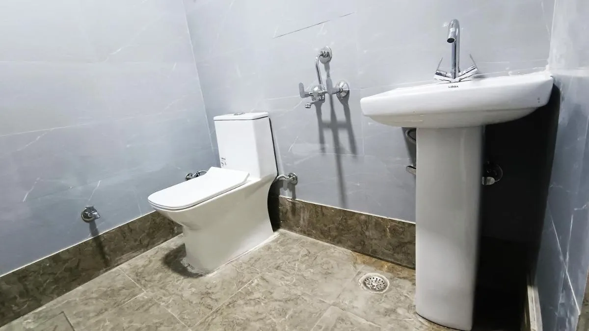 Image 5 of Hotel Corner View