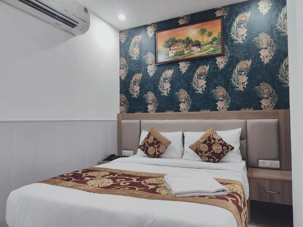 Image 1 of Hotel Decent Palace Near Delhi Airport