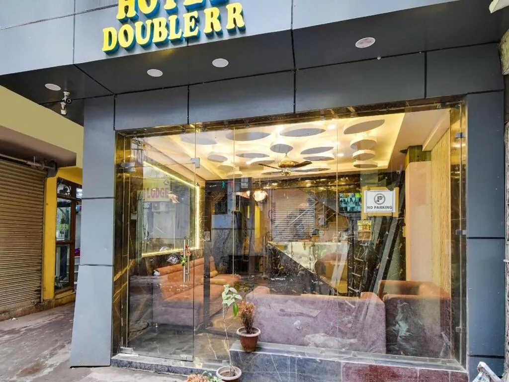 Image 4 of Hotel Double Rr – 2 Mins From Railway Station , And 4 Mins From R K Ashram Marg Metro Station , And 1 Km From Connaught Place – The 4 Star Ambience Newly Built