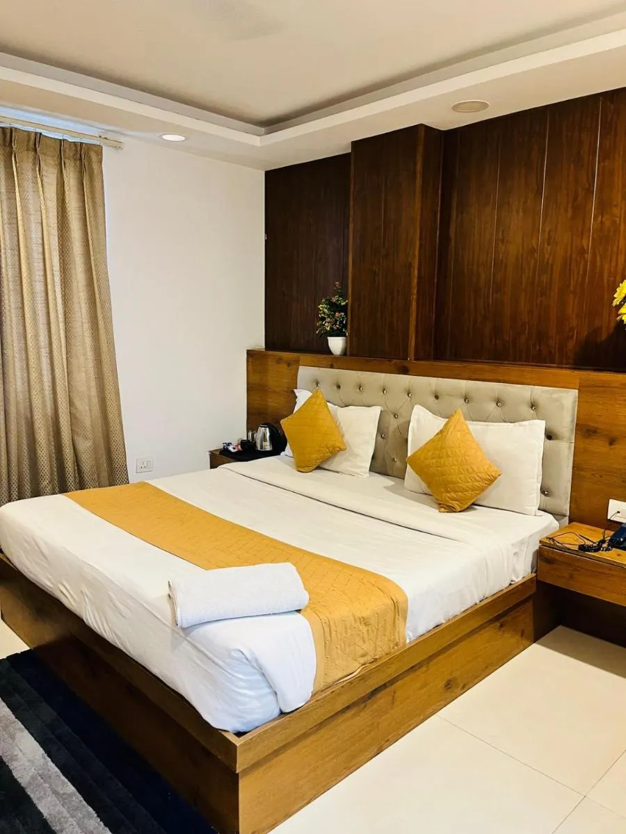 Image 2 of Hotel G-Lory Suite Near By IGI AirPort