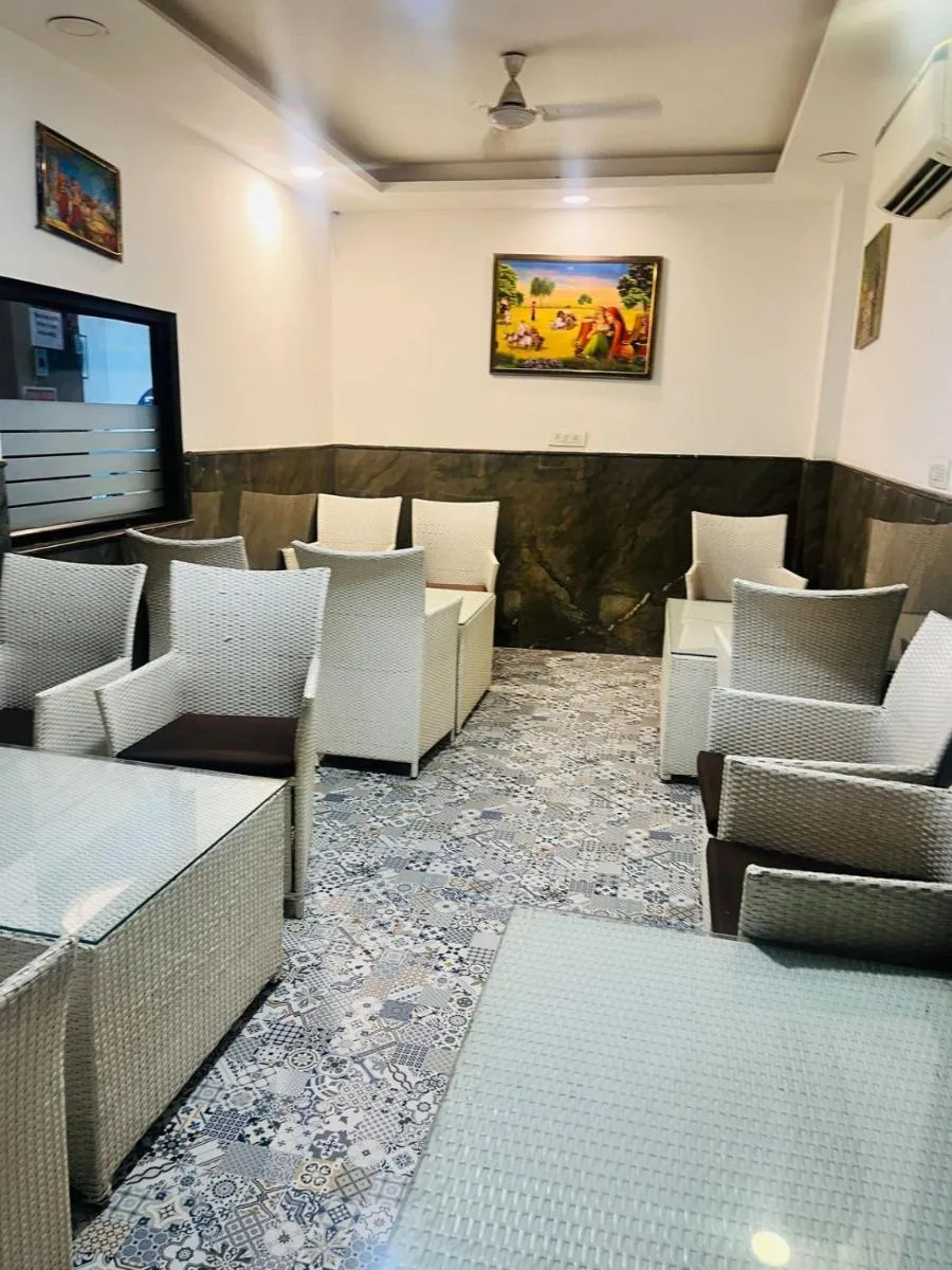 Image 4 of Hotel G-Lory Suite Near By IGI AirPort