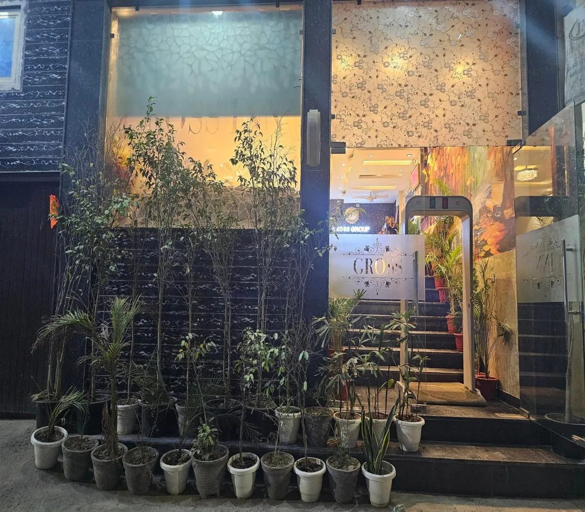 Image 4 of Hotel GRAND GROSS Near International Airport