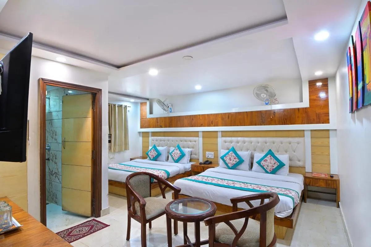 Image 4 of Hotel Glow Inn Paharganj-3 Mins Walk From New Delhi Railway Station