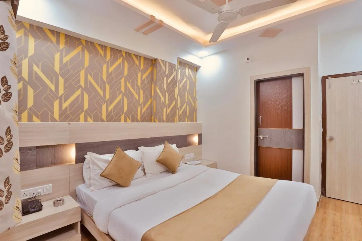 Image 1 of Hotel Golden Tower At Delhi Airport