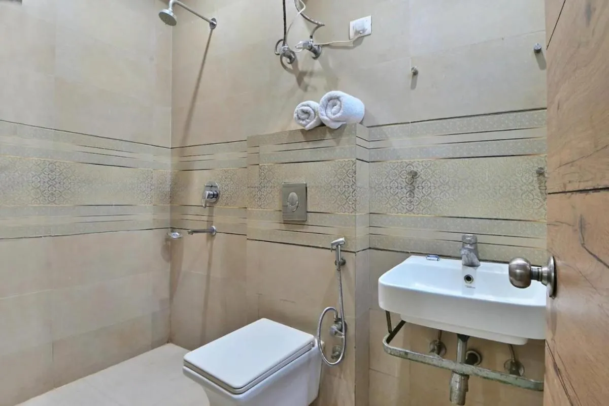 Image 2 of Hotel Good Luck by JMD Group Near Delhi IGI Airport