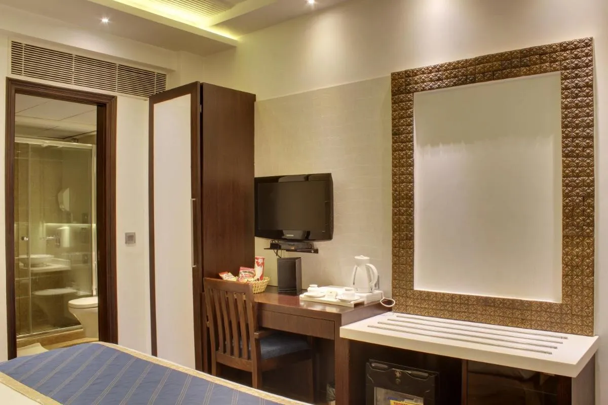 Image 1 of Hotel Grand Godwin – Complimentary Airport Pickup -Near NDLS Railway Stn