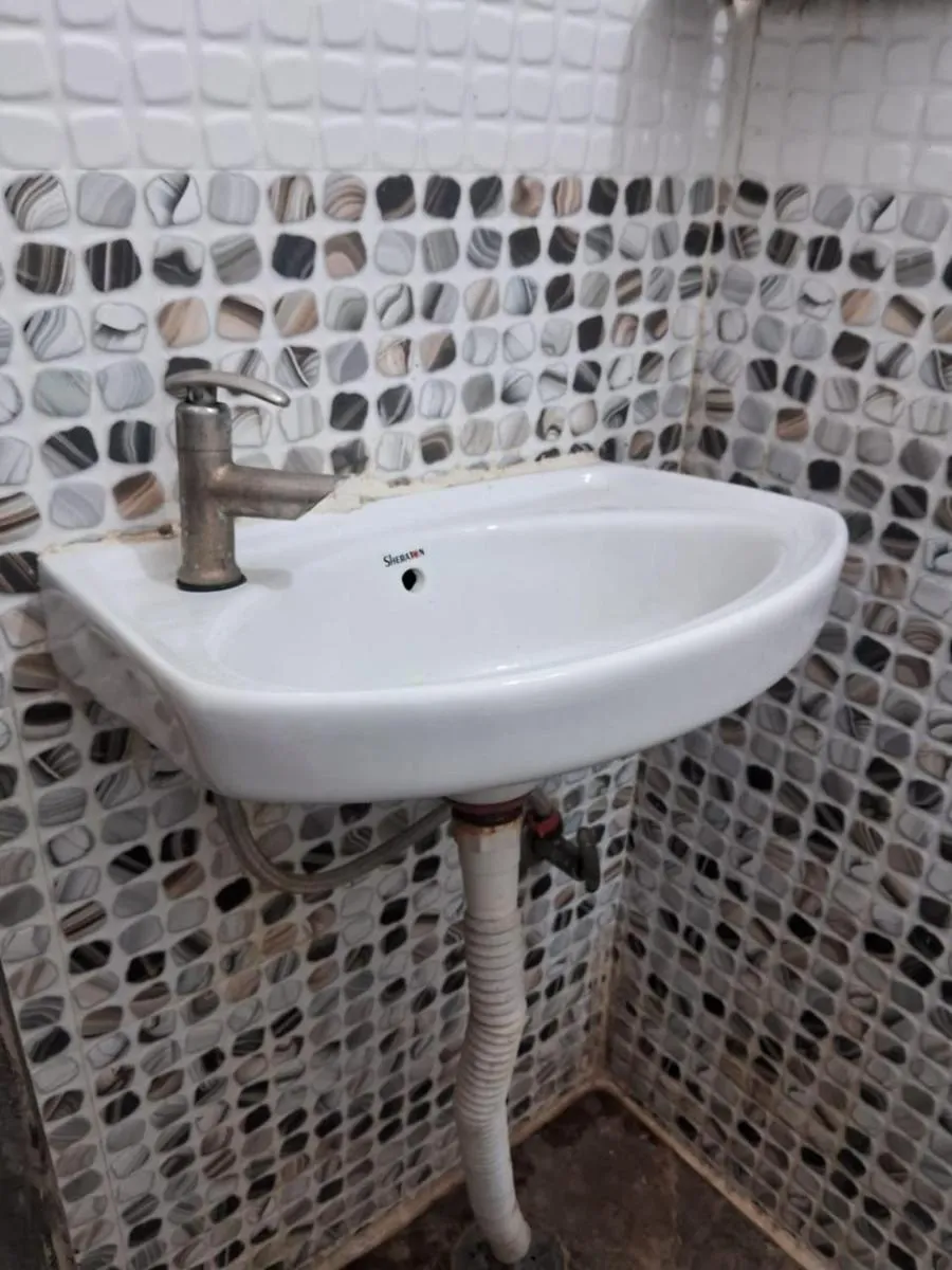 Image 3 of Hotel Green High – Near Laxmi Nagar Metro