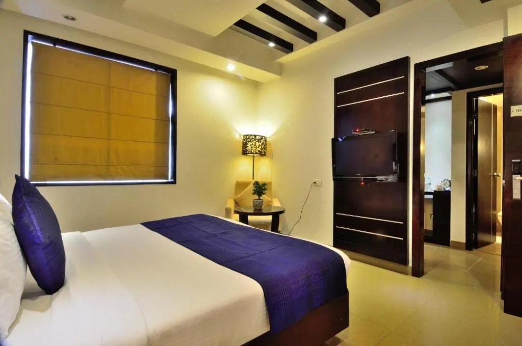 Image 6 of Hotel Gross stay Near IGI Airport