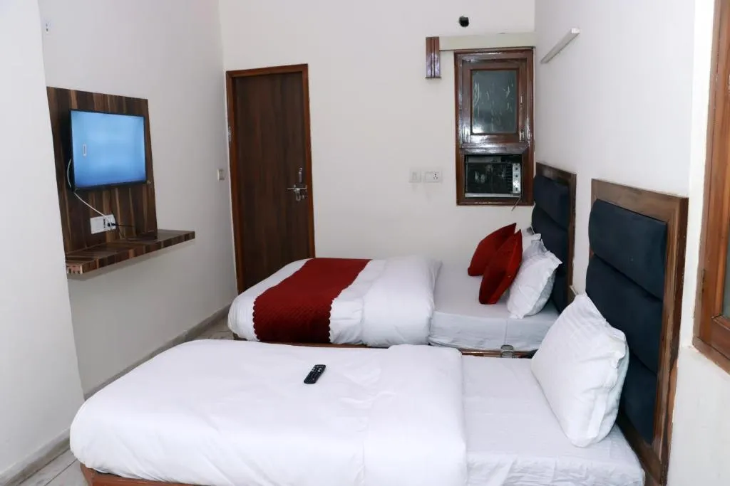 Image of Hotel Gush At New Delhi Railway Station