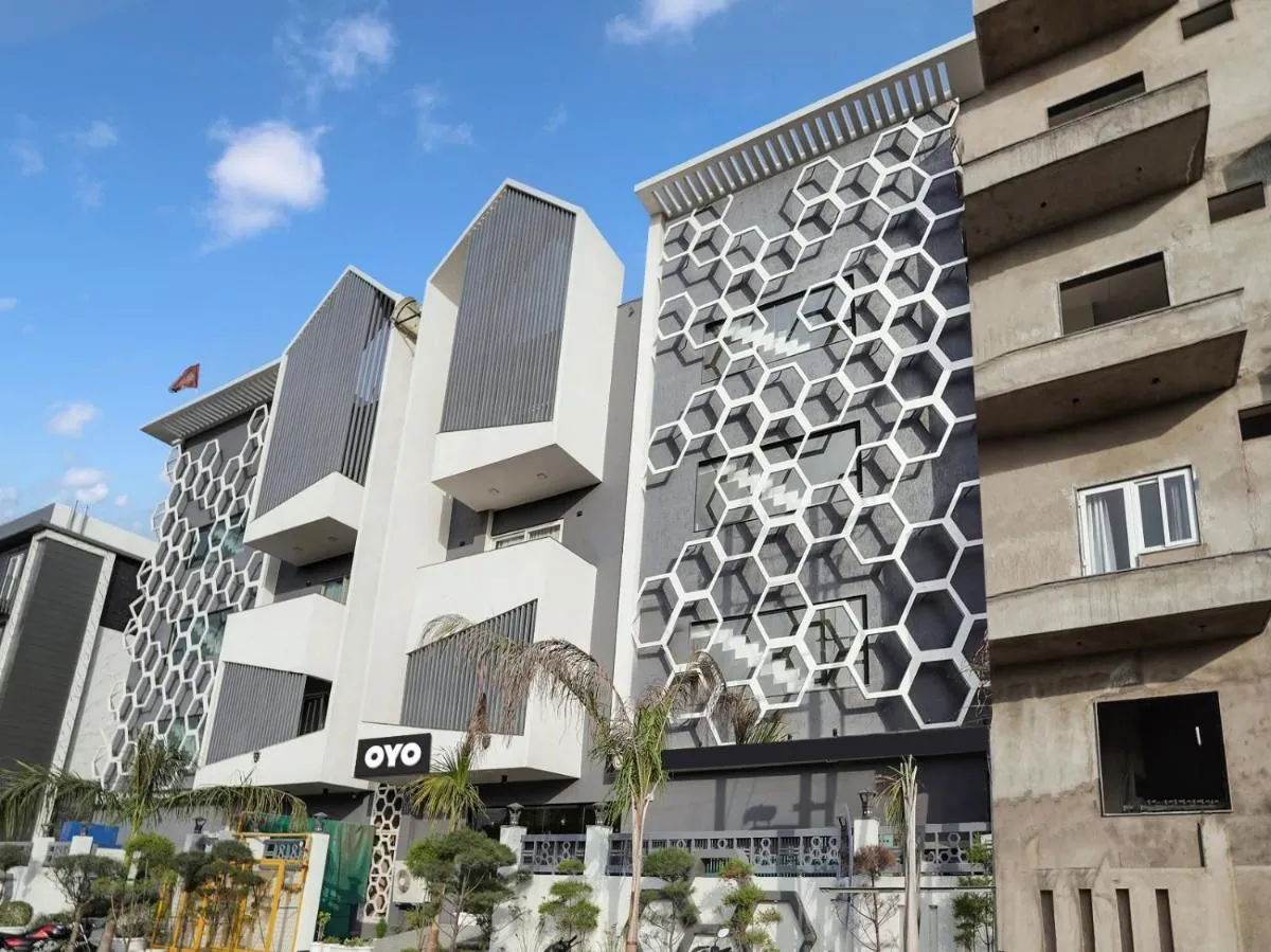 Image 5 of Hotel IVY Plaza Near Delhi Airport