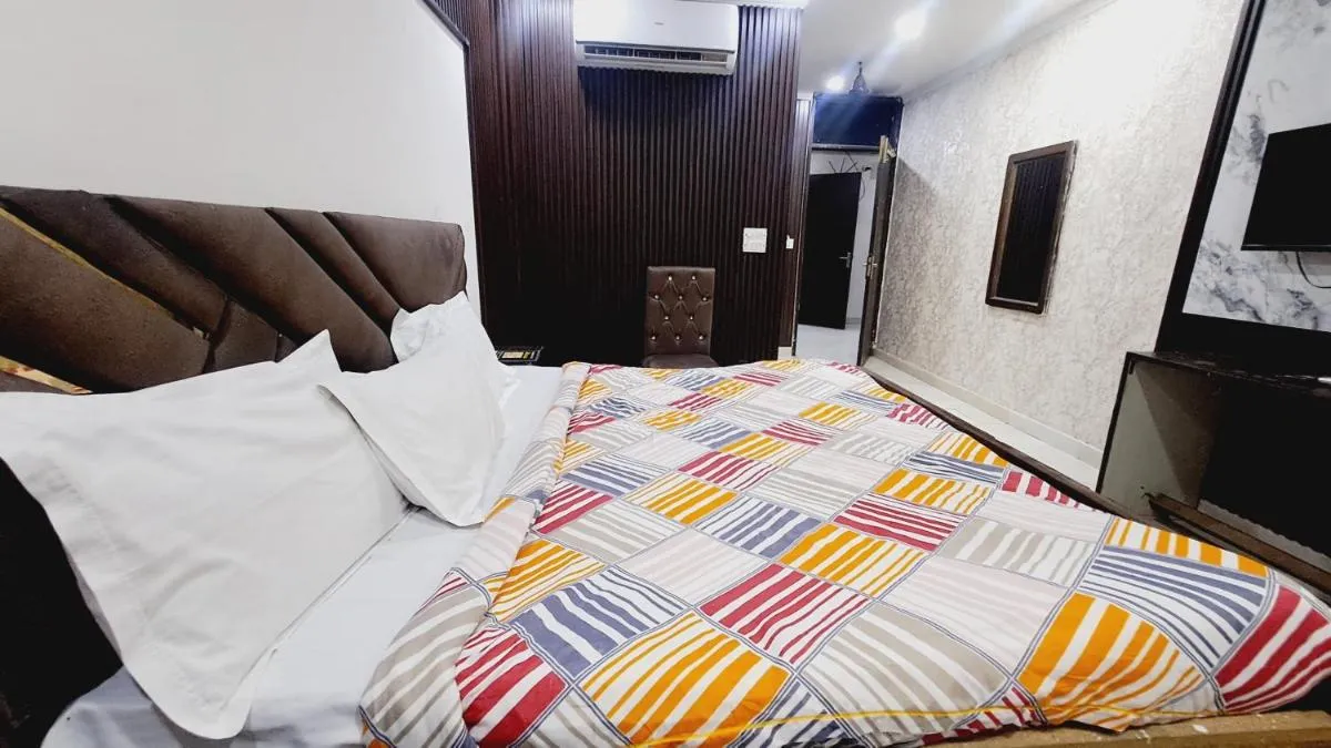 Image 5 of Hotel Jerry inn -Near Nizamuddun Railway Station