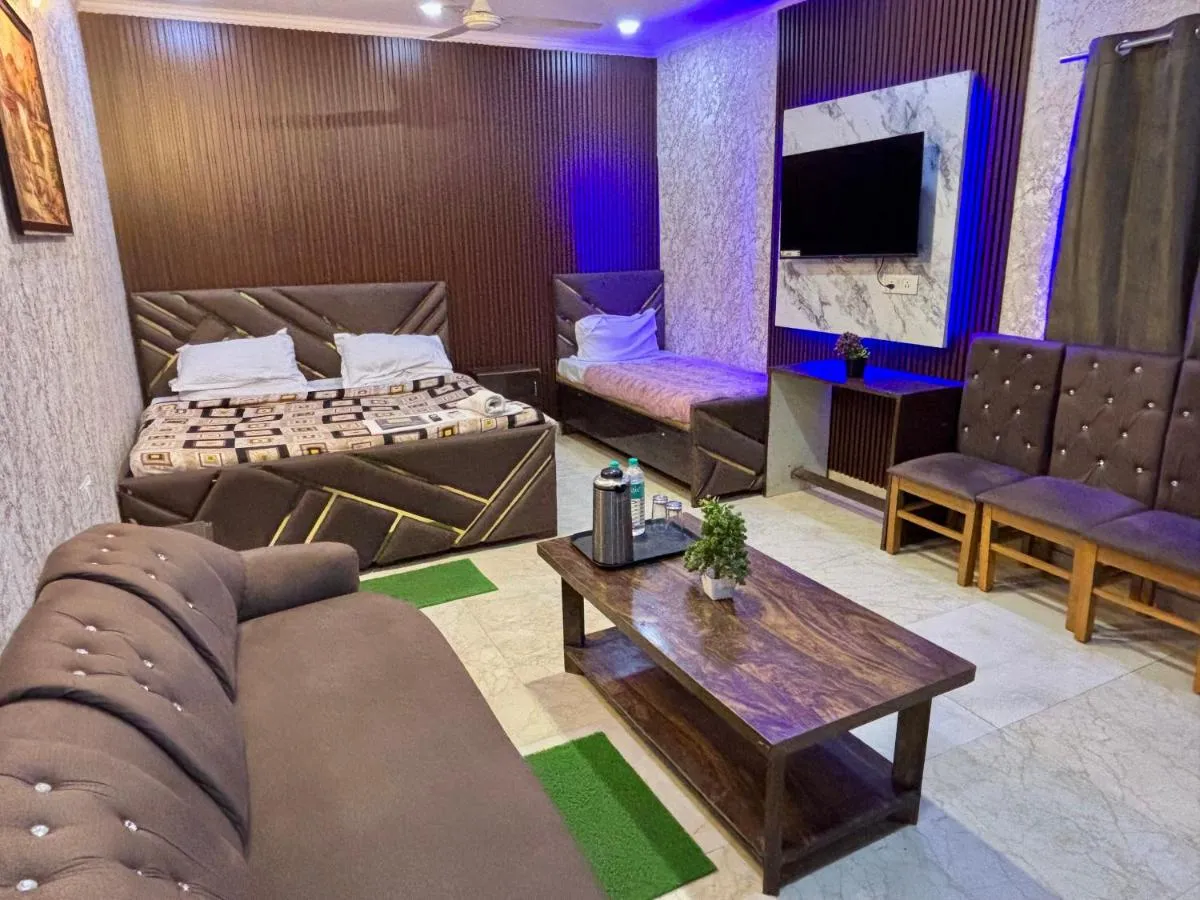 Image 2 of Hotel Jerry inn -Near Nizamuddun Railway Station