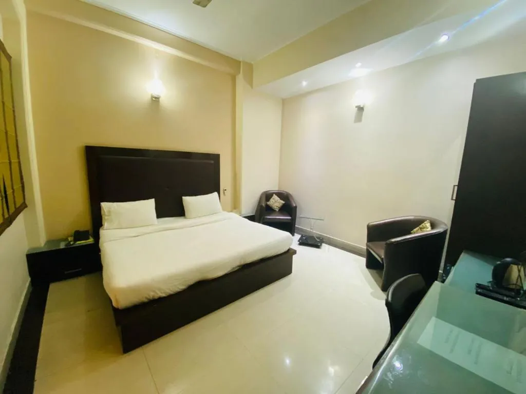 Image of Hotel Lloyd Residency Nehru Place