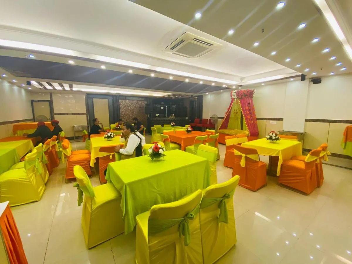 Image 6 of Hotel Lloyd Residency Nehru Place