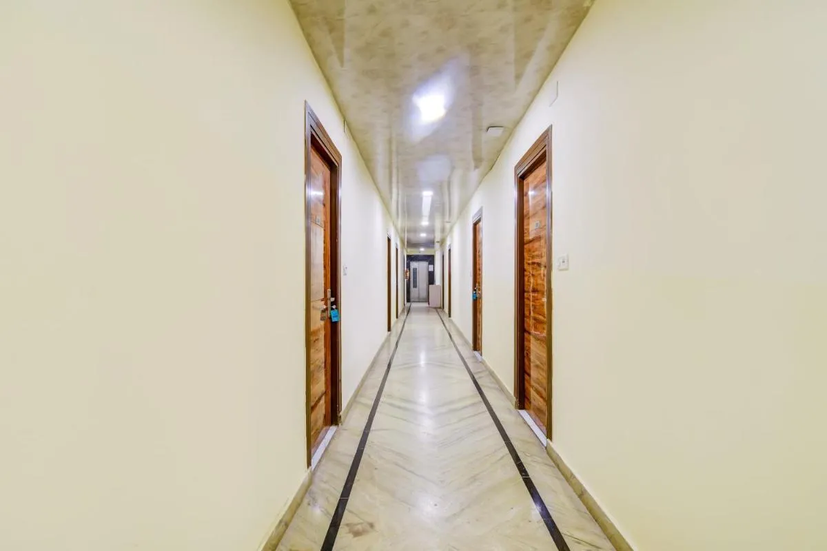 Image 2 of Hotel O 74192 Vishwakarma Palace