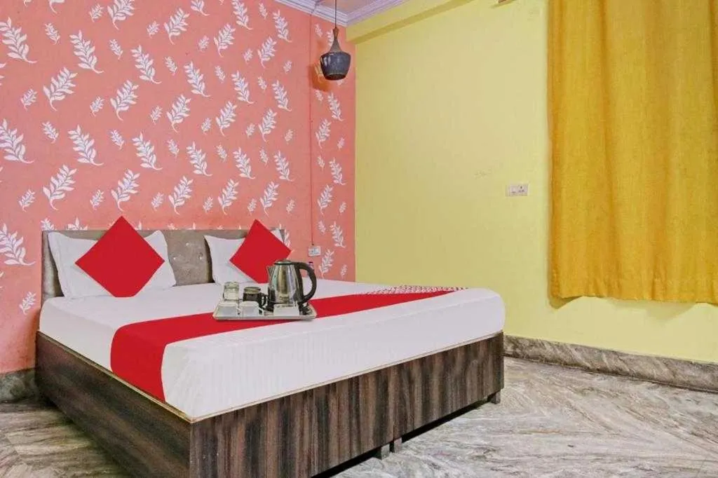 Image 4 of Hotel O Decent