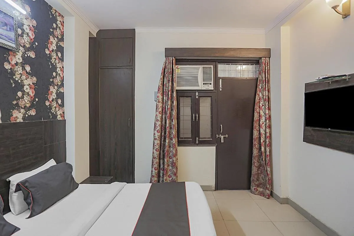 Image 5 of Hotel O Sun Villa