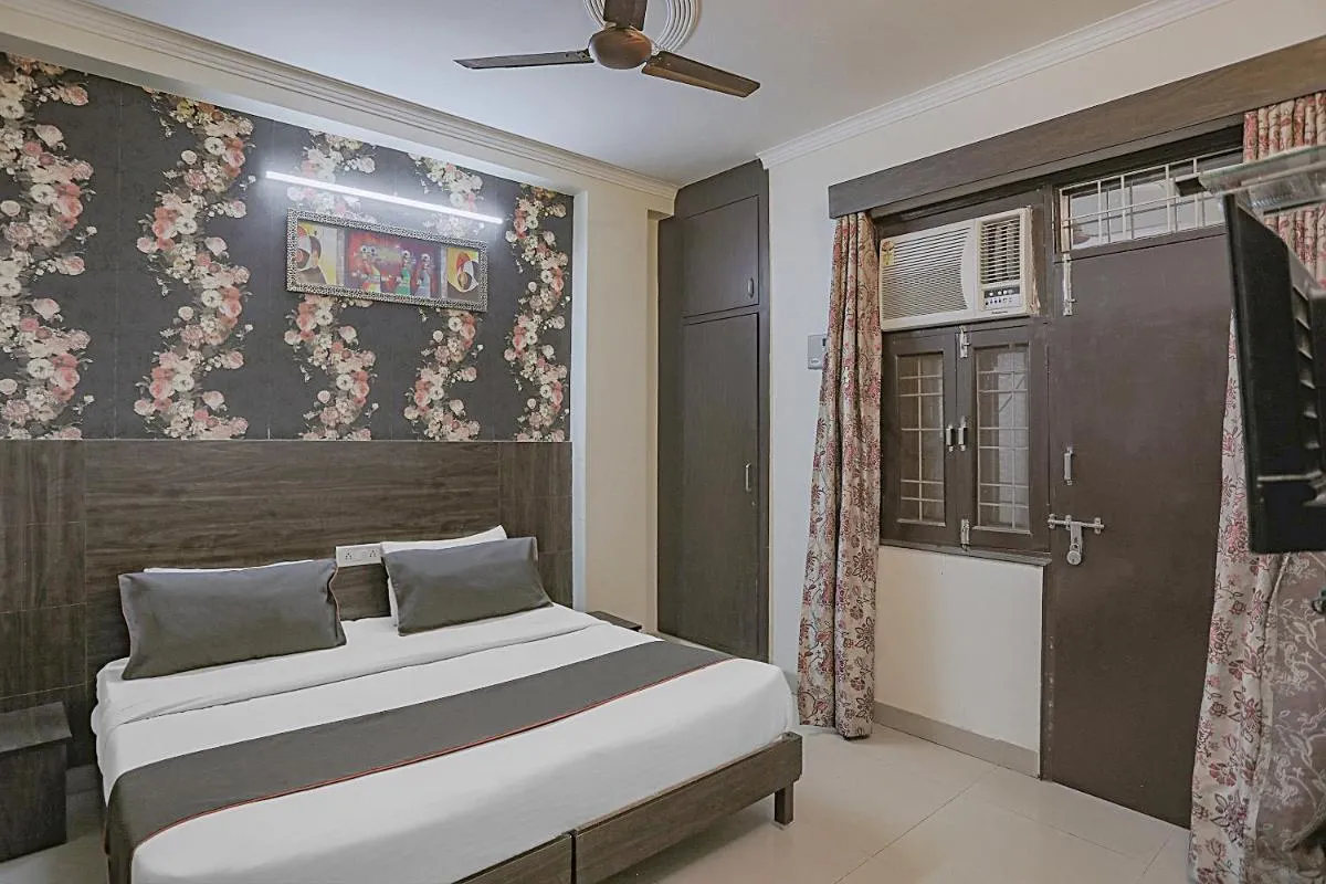 Image 4 of Hotel O Sun Villa