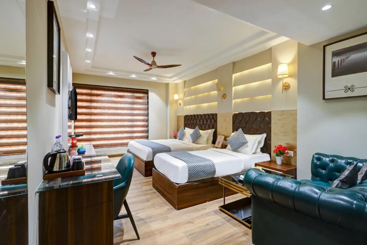Image 1 of Hotel Oak Plaza – 1 KM From Connaught Place