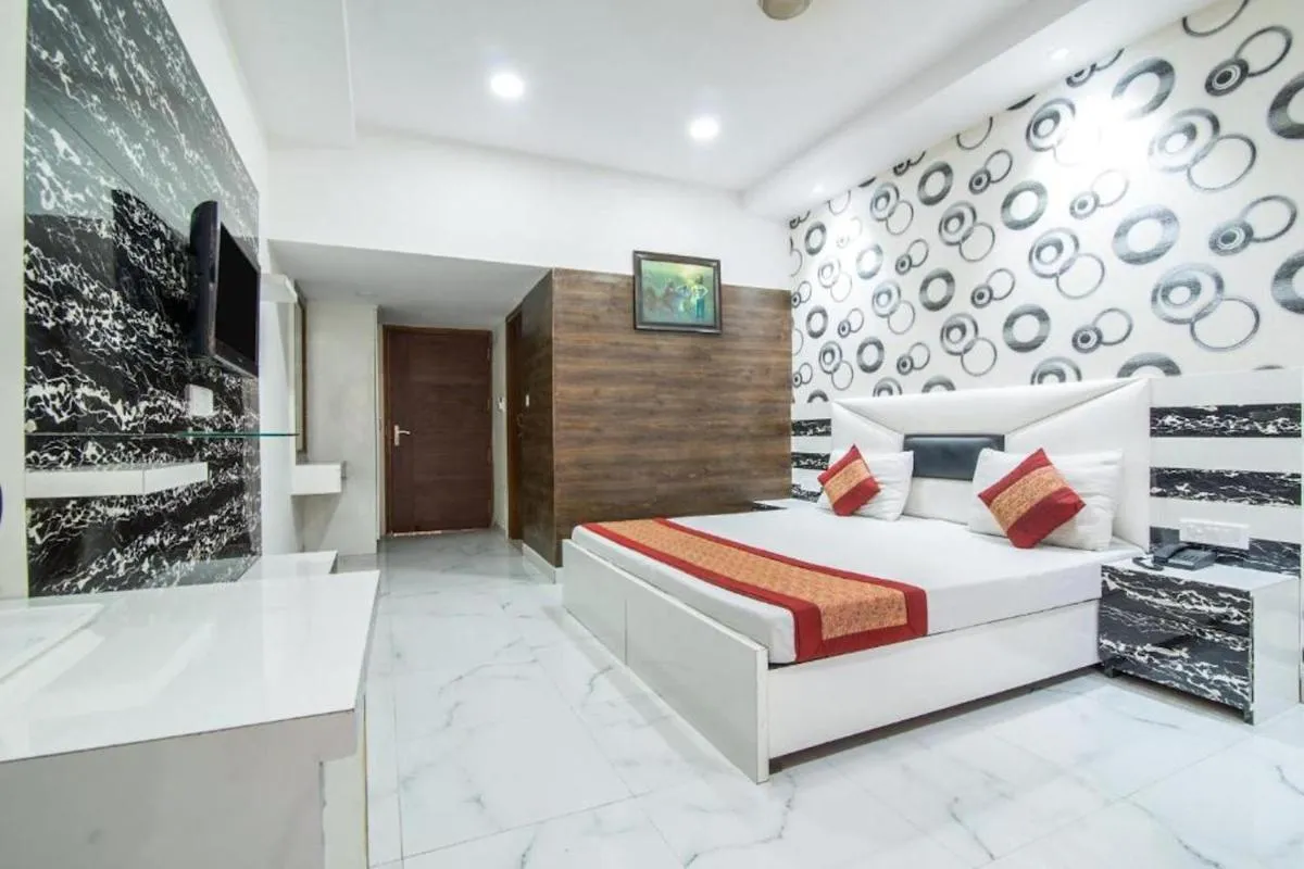 Image 4 of Hotel Orchid Garden Karol Bagh