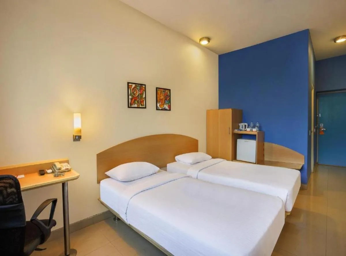 Image 2 of Hotel Precision Palace