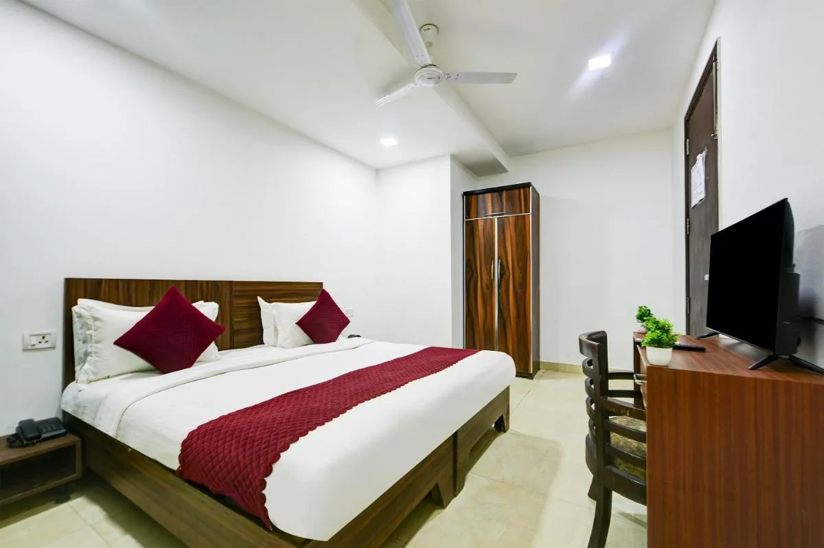 Image 3 of Hotel Prime Royalty Malviya Nagar