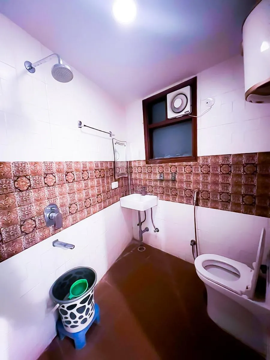 Image 3 of Hotel Red Stone Near IGI Airport