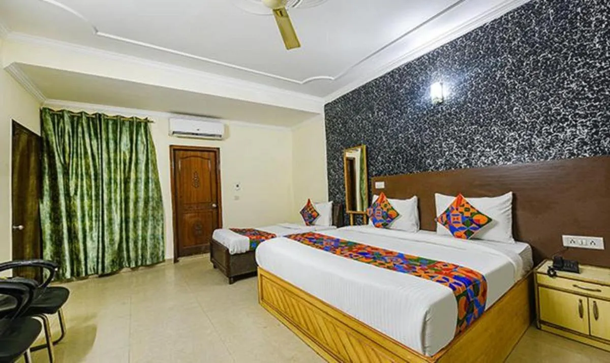 Image 1 of Hotel Smart Stay