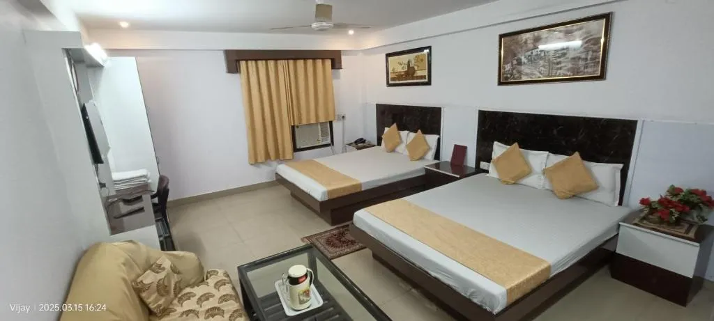 Image of Hotel Su Shree Continental 5 Minutes Walk From New Delhi Railway Station