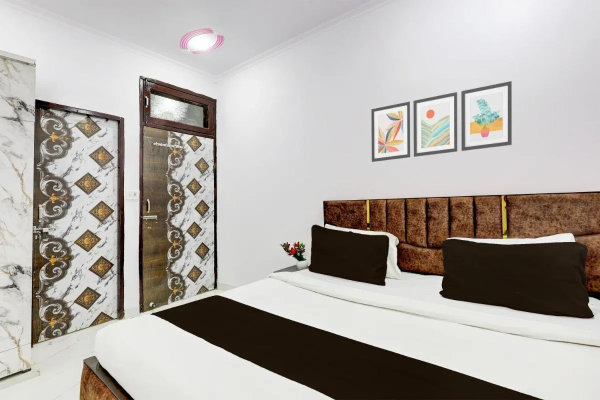 Image 4 of Hotel The Arrow Near Paschim Vihar