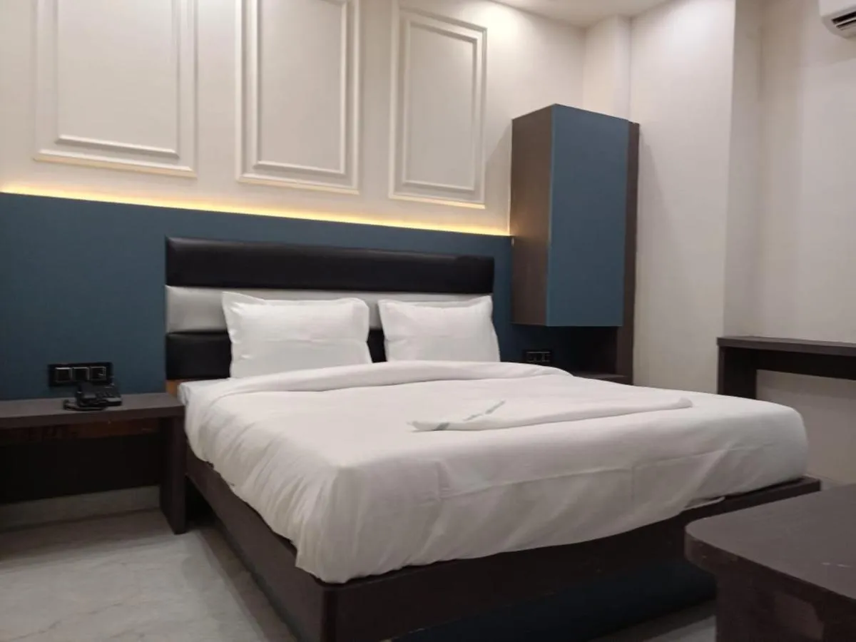 Image 5 of Hotel The C G Villa Just a Minute Away From New Delhi Railway Station and Connaught place
