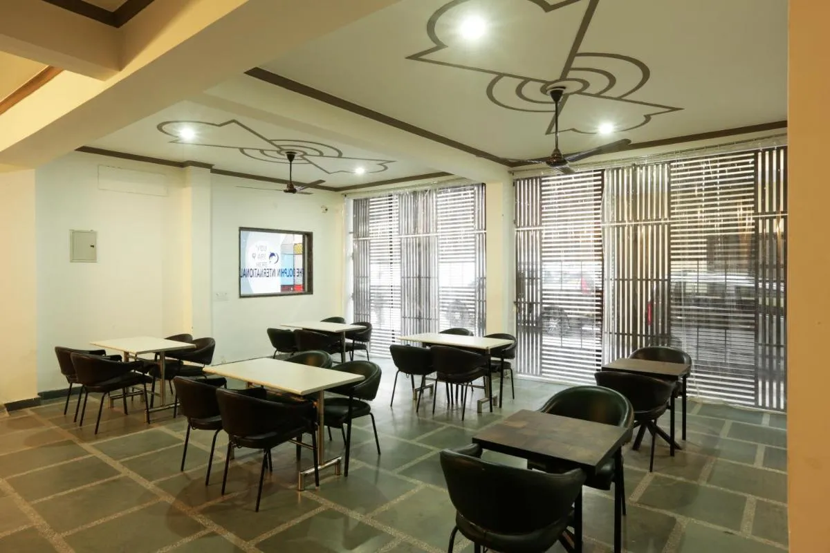 Image 2 of Hotel The Ocean Near IGI Airport