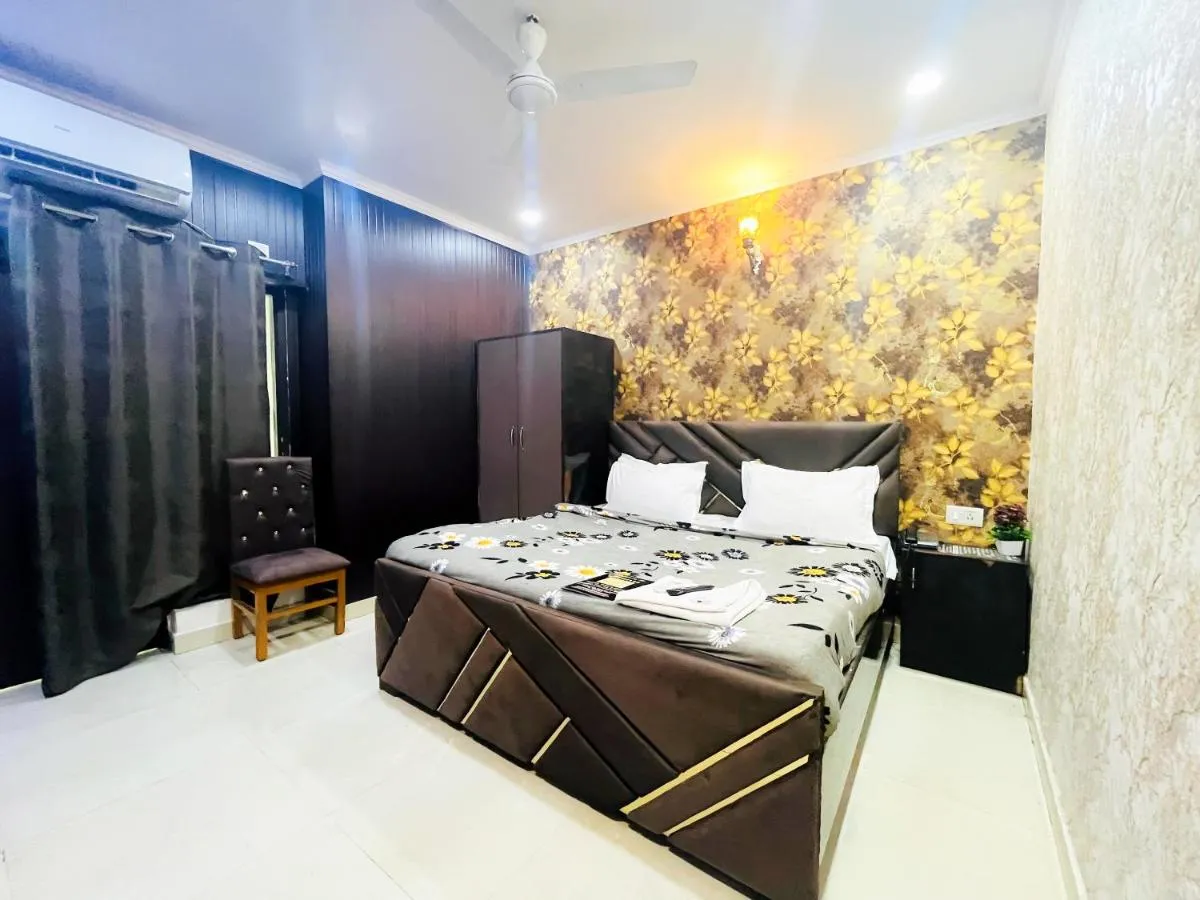 Image 1 of Hotel Tom & Jerry – 10 Mins From Nizamuddin Railway Station