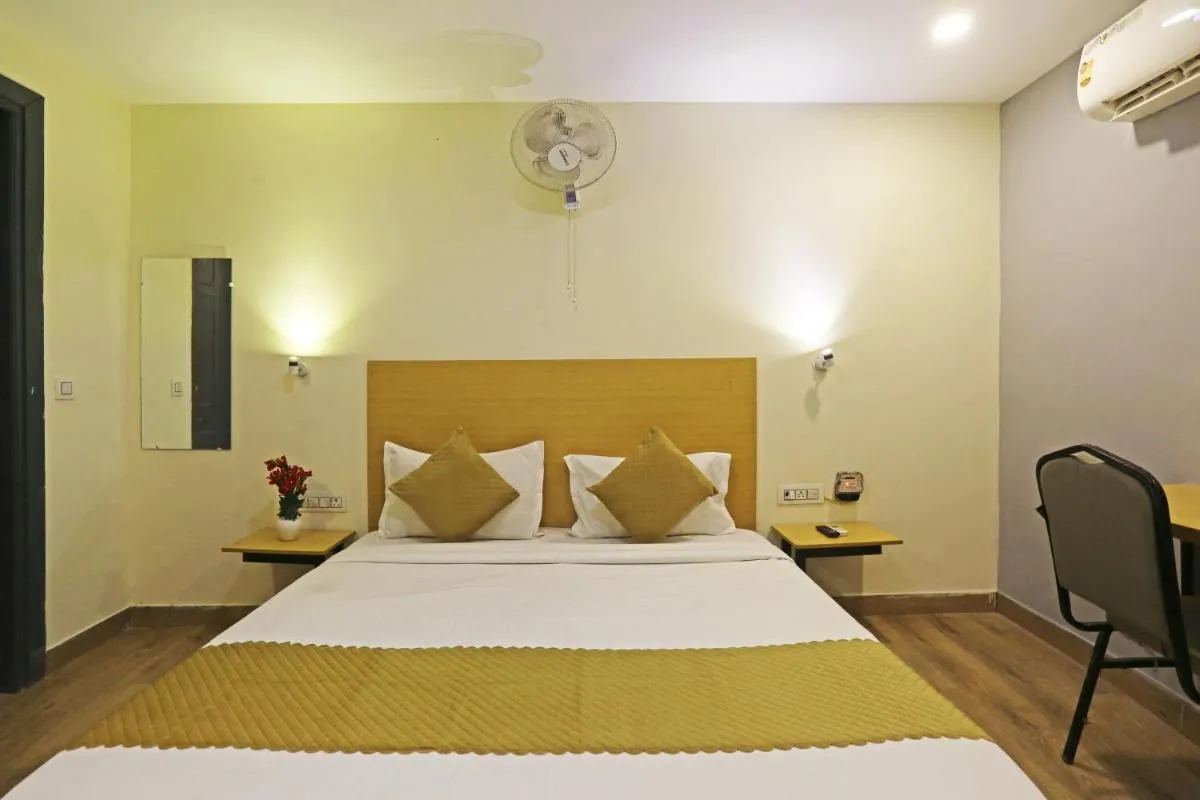 Image 4 of Hotel Twamev residency Uttam Nagar couple friendly