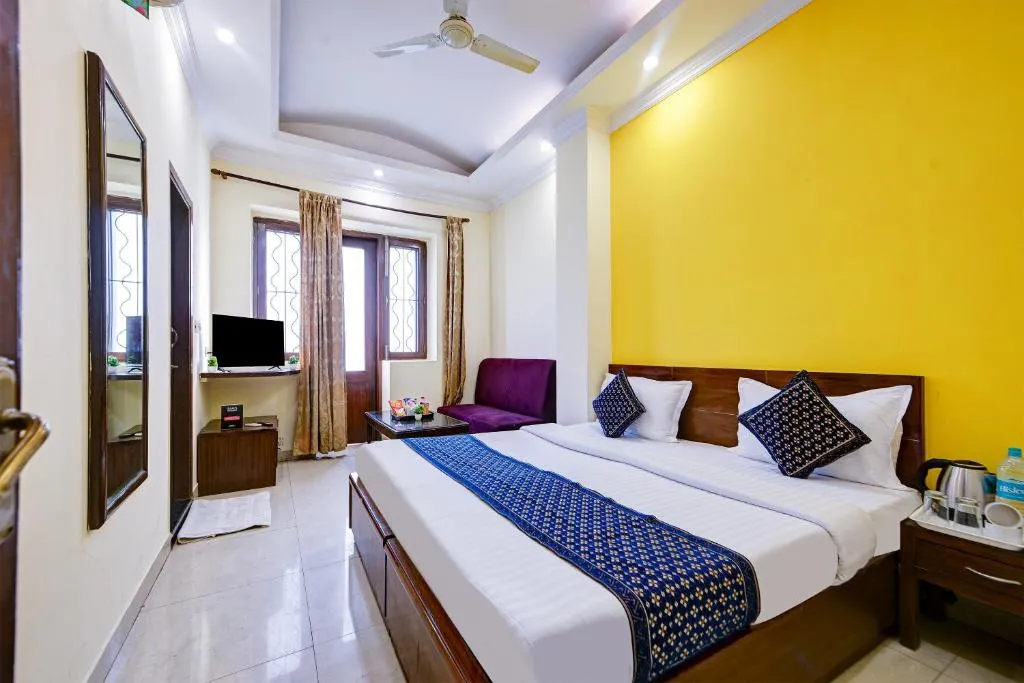 Image of Hotel Vivek Deluxe in City Centre – Near New Delhi Railway Station