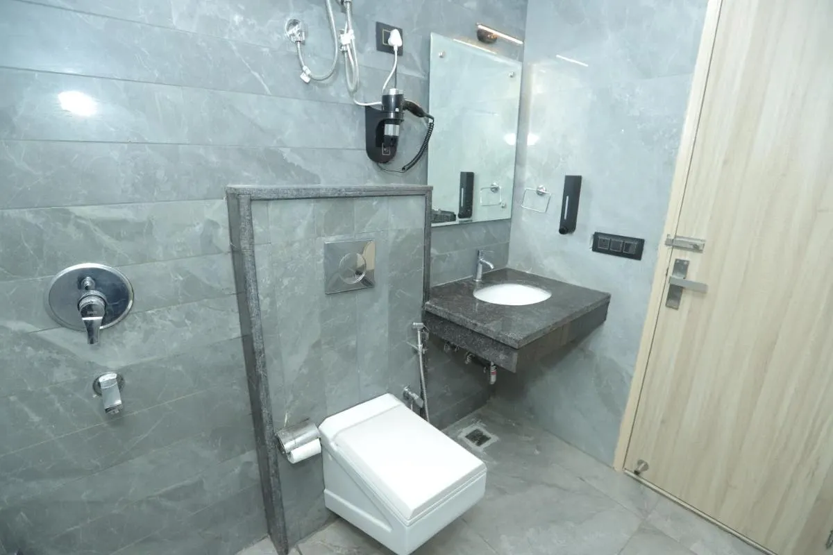 Image 2 of Hotel Zed-Near Delhi Airport