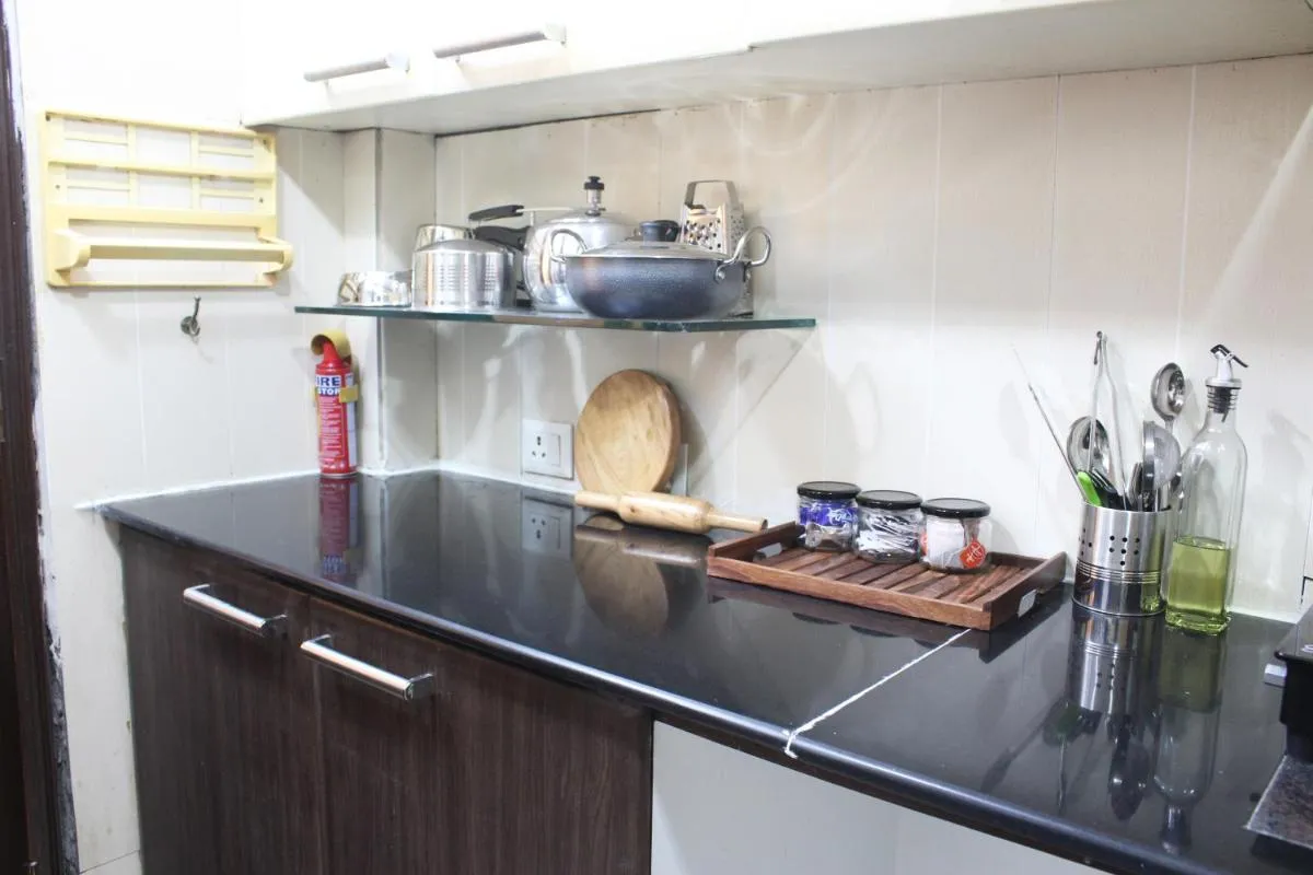 Image 3 of Luxurious Jacuzzi Hot Tub 1BHK Suite with Spa Tub 11