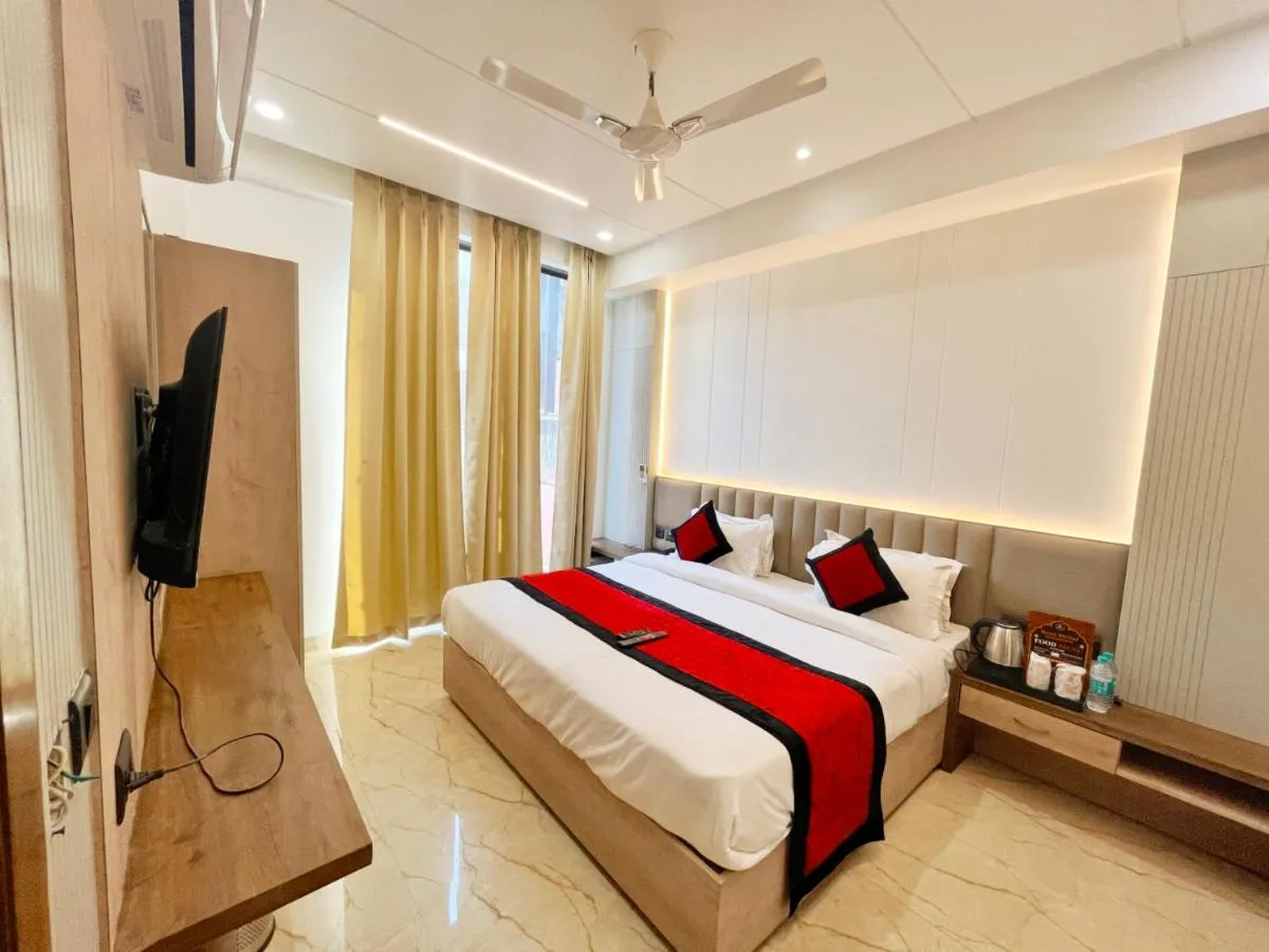 Image 4 of Mehul- Near cannaught place