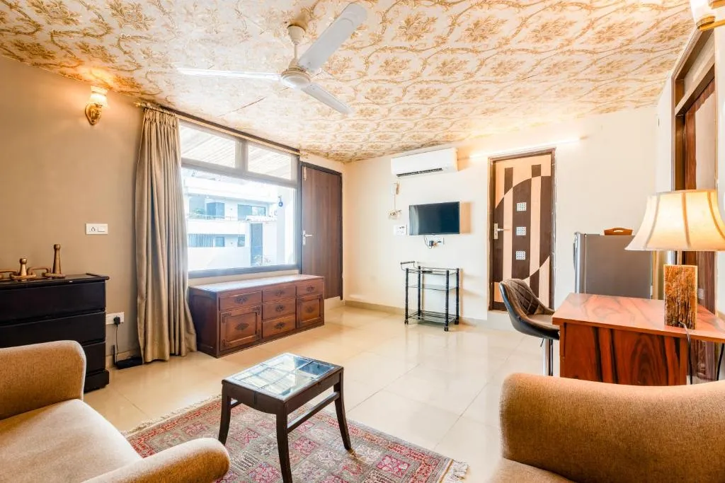 Image of Mystique abode