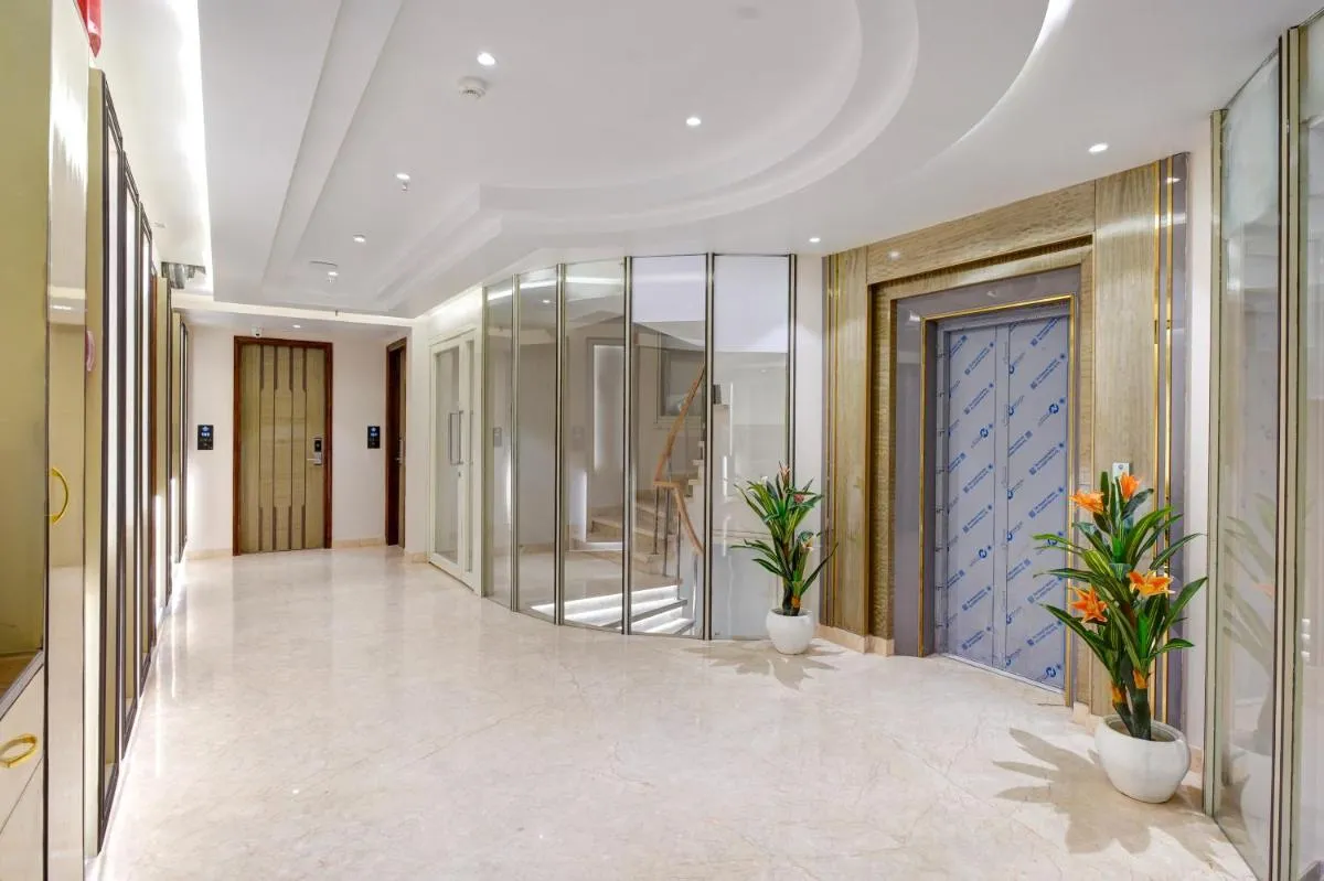 Image 1 of Newly Built Gold The Royal With Rooftop Restaurant – 2Mins Walk From New Delhi Rail Station & 5Mins from Connaught Place