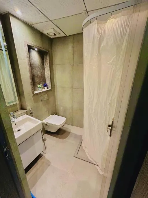 Image 3 of North india tallest building near airport