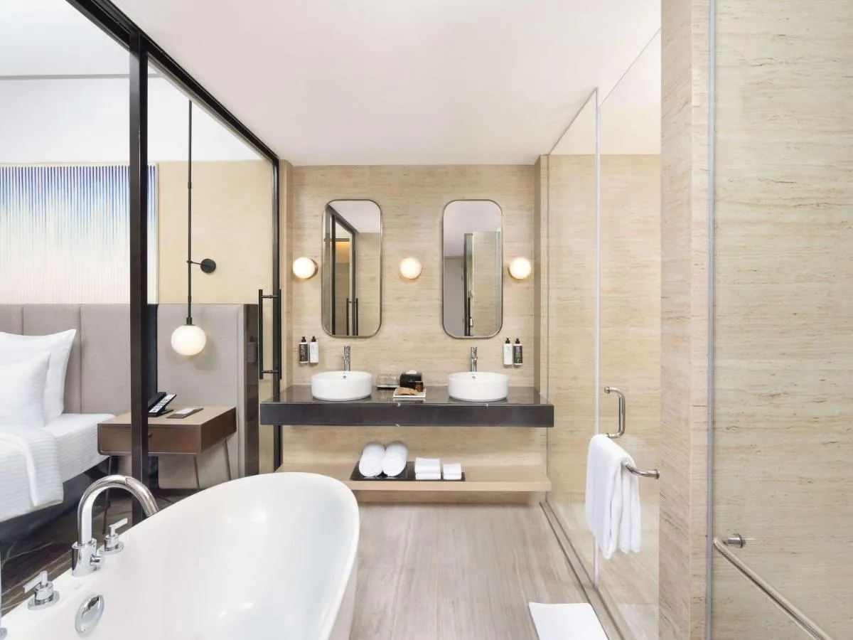 Image 2 of Novotel New Delhi City Centre