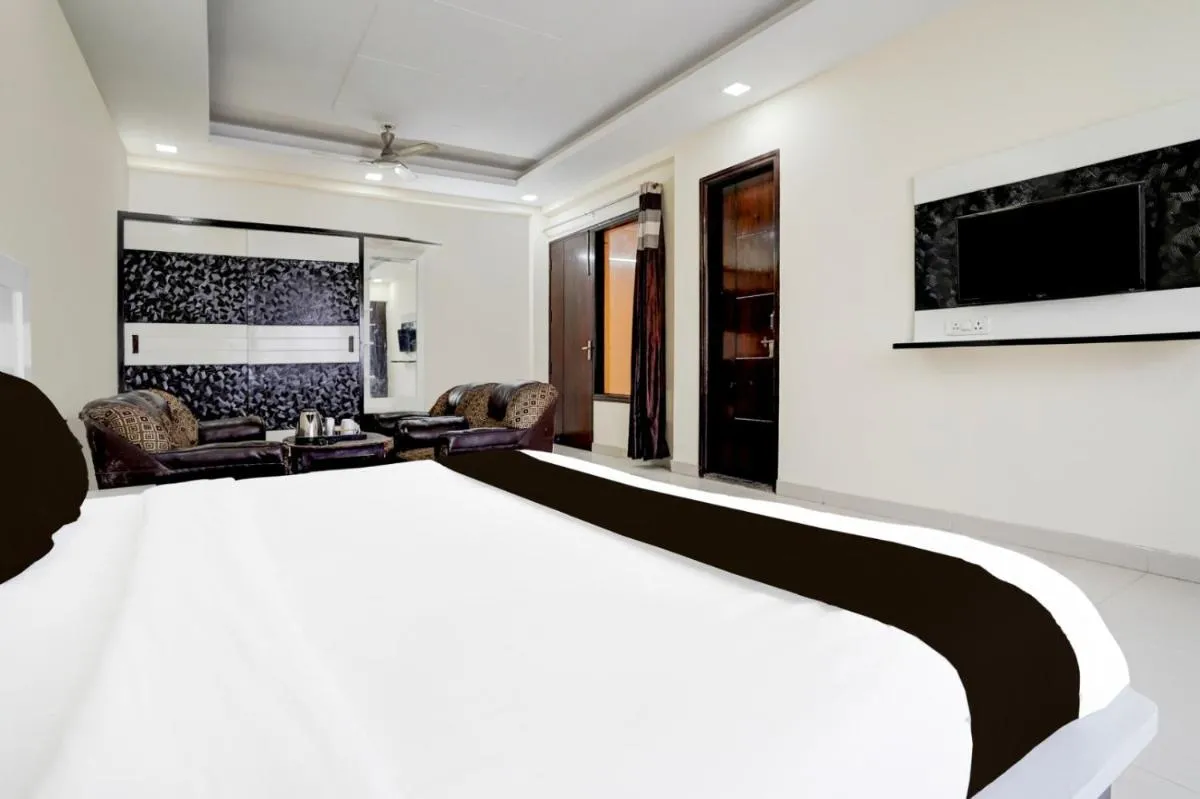 Image 3 of Prime The Caves A Family Hotel Near IGI Airport Delhi