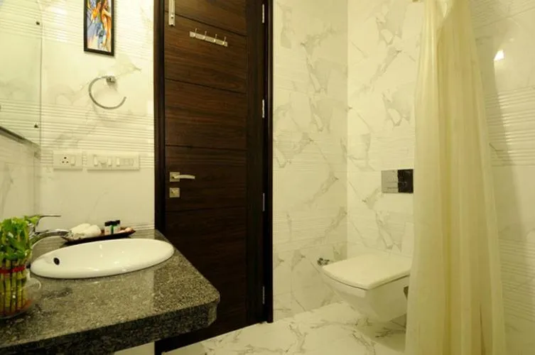 Image 6 of RR Residency