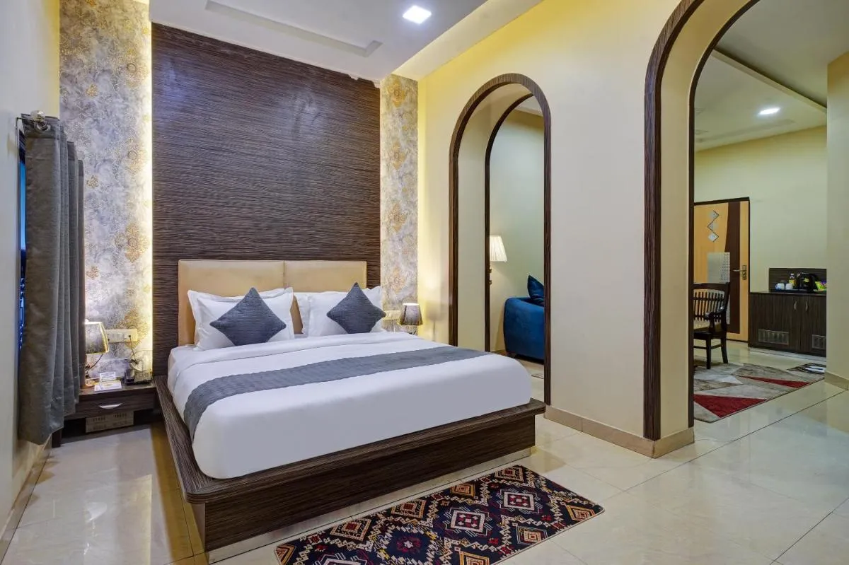 Image 1 of Shyama inn by Rivlet